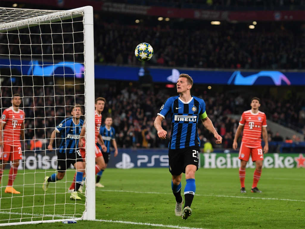 充满挑战的 充满挑战的